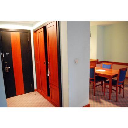 Tori Hotel Tbiliszi Szoba fotó
